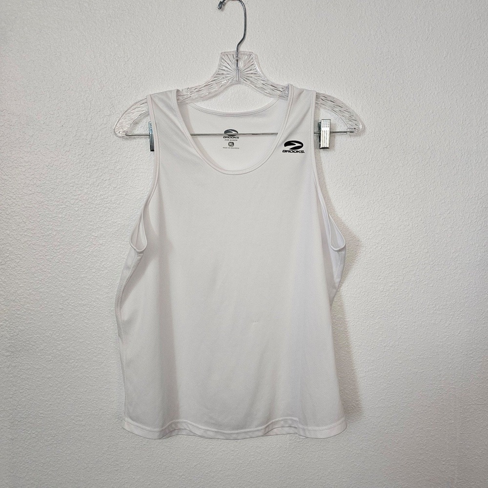 Brooks Running‎ White Tank Top Women's Size XL